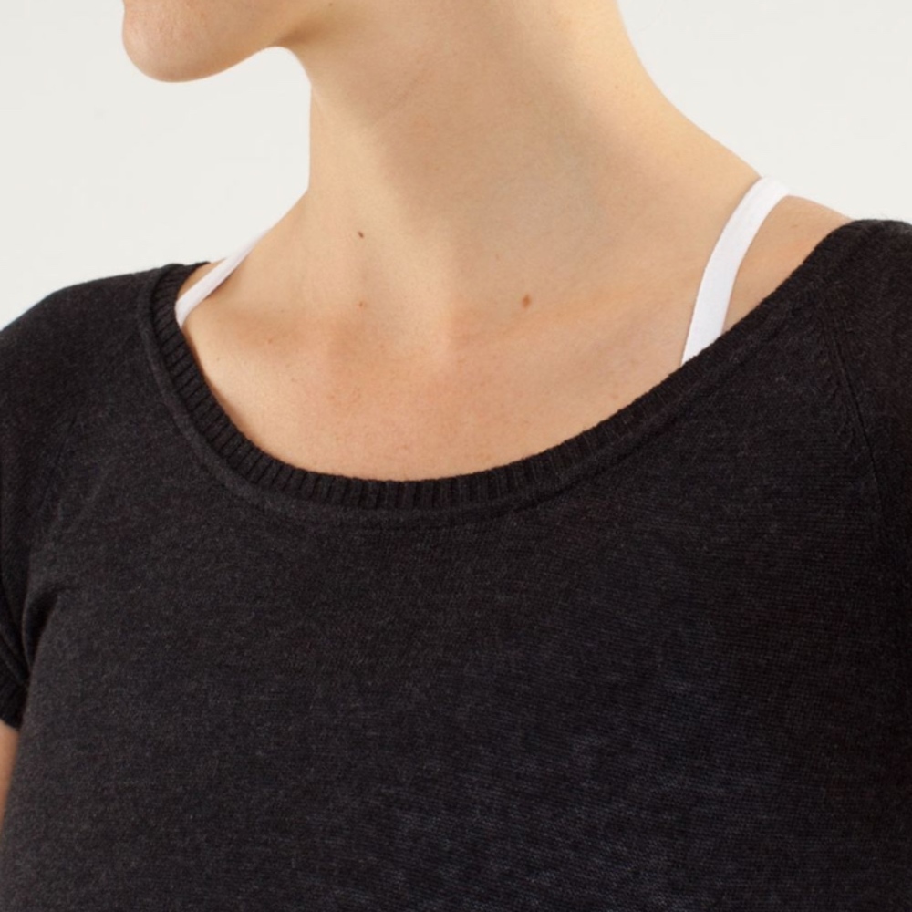 Lululemon Be Me Tee - Picture 5 of 8